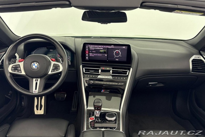 BMW M8  2022