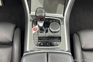 BMW M8  2022
