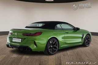 BMW M8  2022