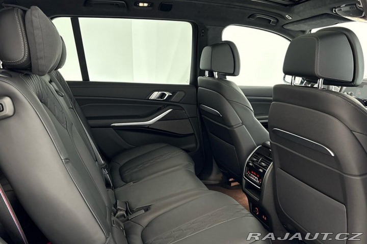 BMW X7 xDrive40d 2025