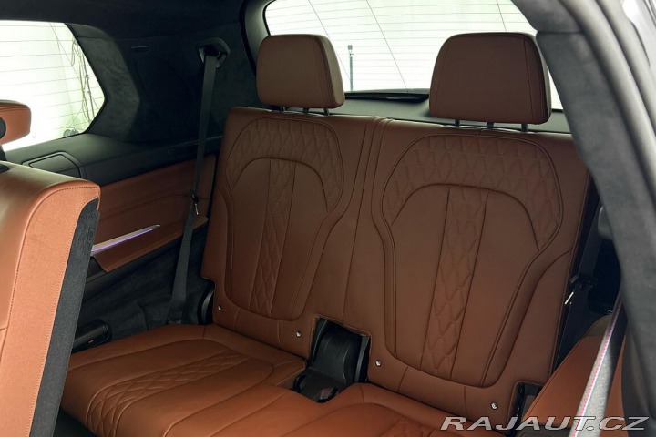 BMW X7 xDrive40i 2025