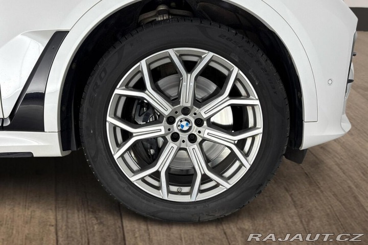 BMW X7 xDrive40i 2021
