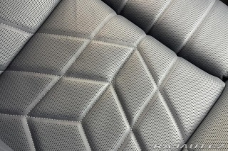 BMW i7 M70 xDrive 2024