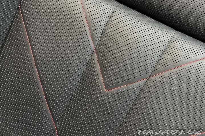 BMW XM Label Red 2024