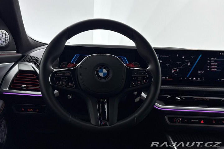 BMW XM Label Red 2024