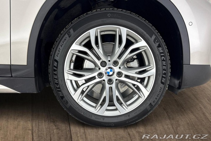 BMW X1 sDrive18d 2021