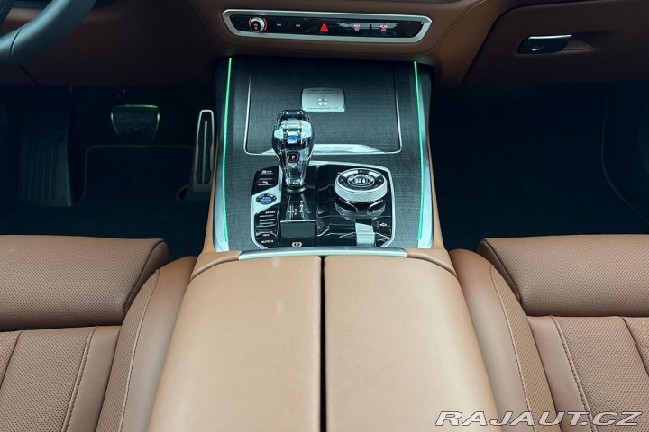 Alpina Ostatní modely XB7 2025