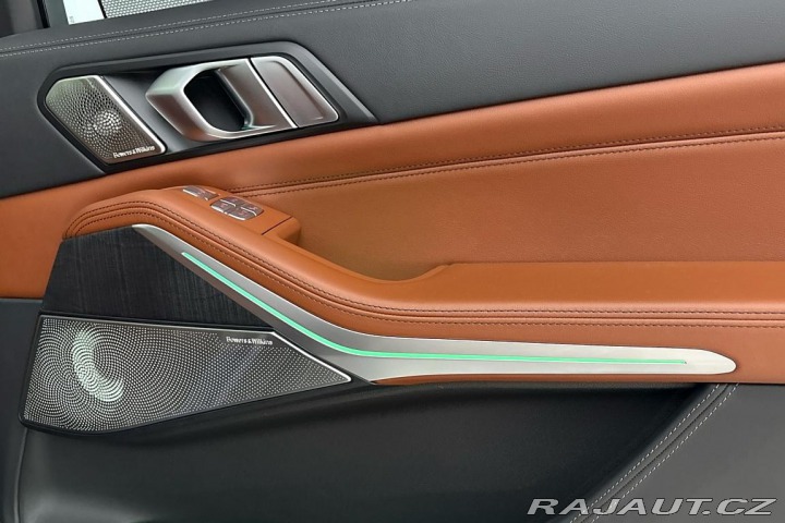 Alpina Ostatní modely XB7 2025