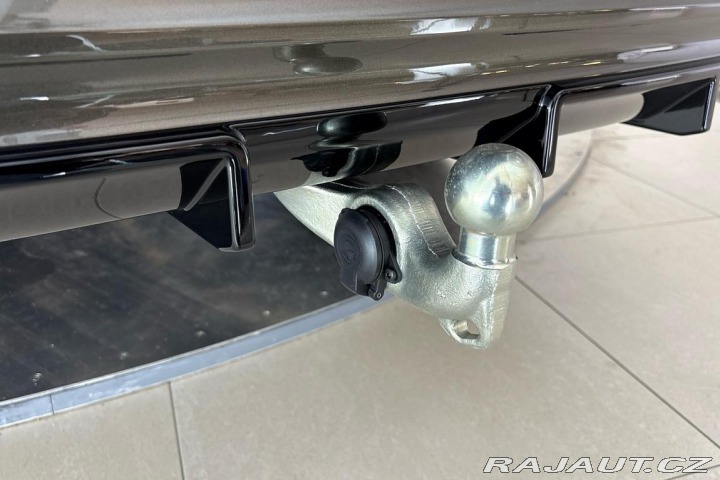 Alpina Ostatní modely XB7 2025