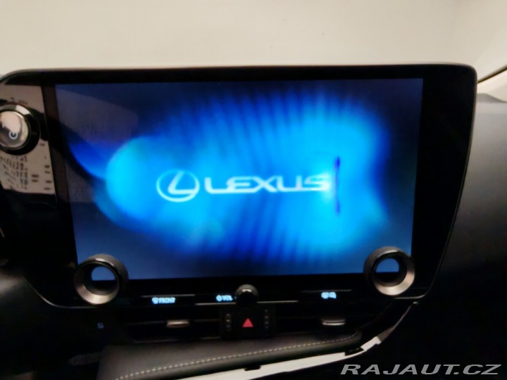 Lexus Ostatní modely NX 450h plus 450h+ Plug-in Hybrid PRES 2024