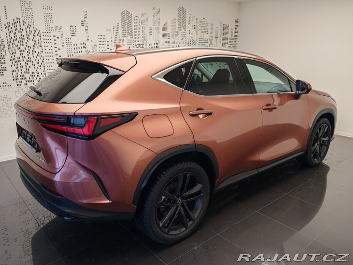 Lexus Ostatní modely NX 450h plus 450h+ Plug-in Hybrid PRES 2024
