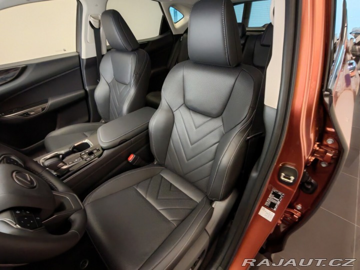 Lexus Ostatní modely NX 450h plus 450h+ PRESTIGE Plug-in Hy 2025