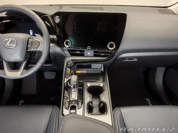 Lexus Ostatní modely NX 450h plus 450h+ Plug-in Hybrid PRES 2024