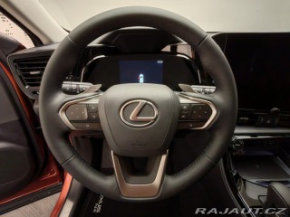 Lexus Ostatní modely NX 450h plus 450h+ Plug-in Hybrid PRES 2024