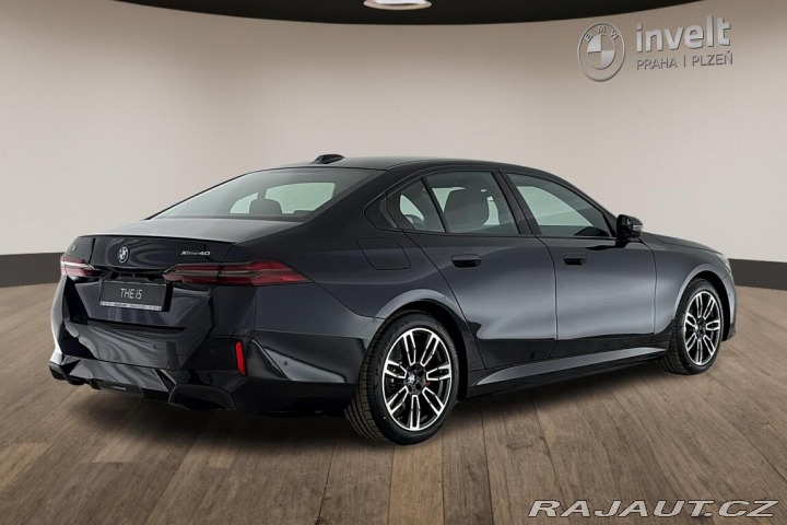 BMW i5 xDrive40 2025