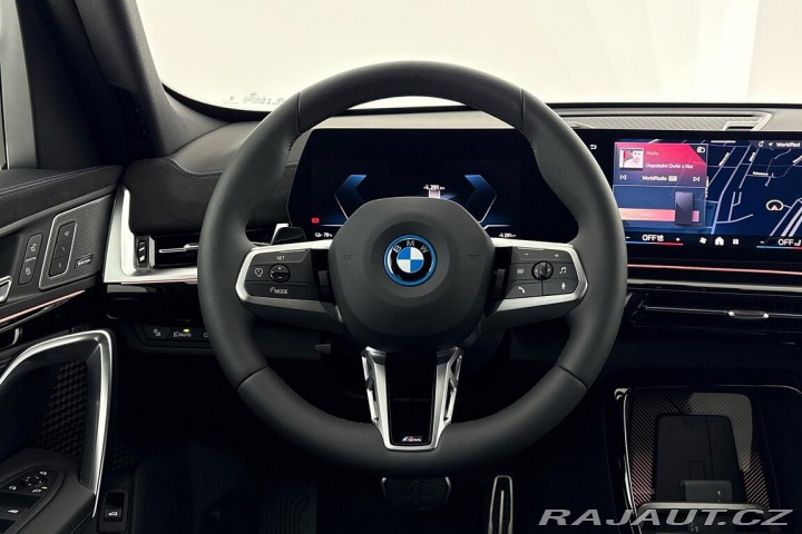 BMW iX1 xDrive30 2025