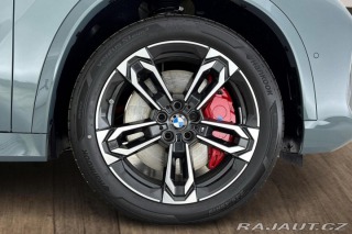 BMW iX1 xDrive30 2025