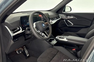 BMW iX1 xDrive30 2025