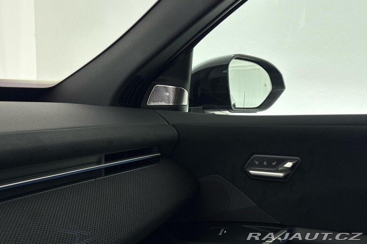 BMW iX3 50 xDrive 2026