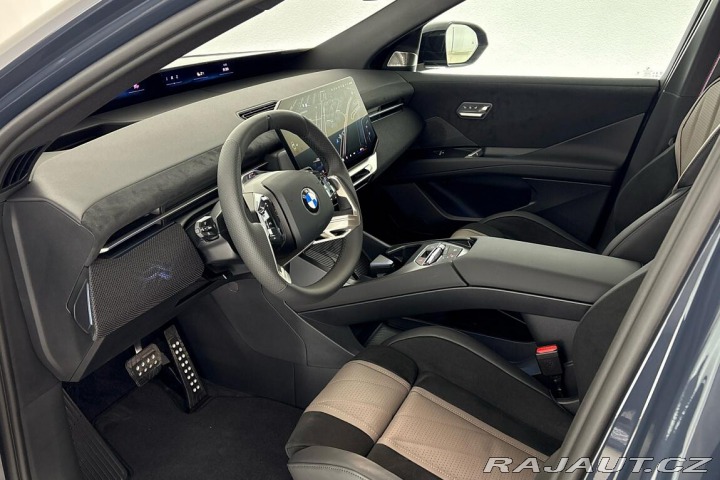 BMW iX3 50 xDrive 2026