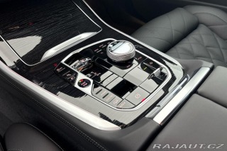 BMW X5 xDrive50e 2025