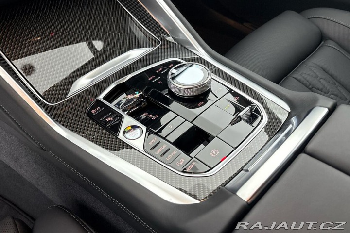 BMW X6 xDrive40d 2025