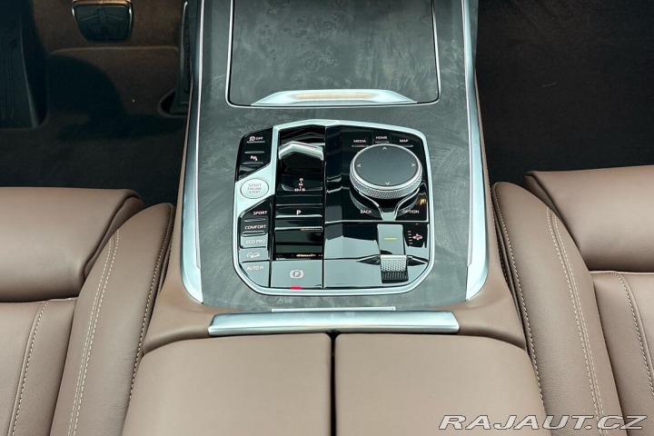 BMW X7 xDrive40d 2025