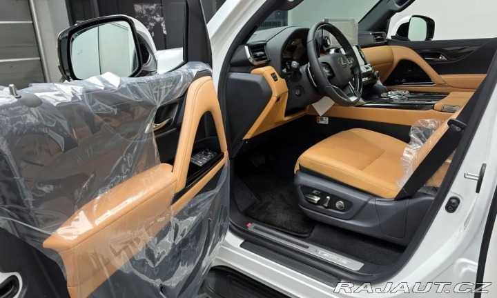 Lexus LX 700h LUXURY 2026