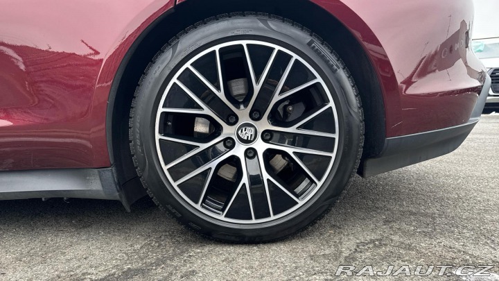 Porsche Taycan Sport Turismo 2023