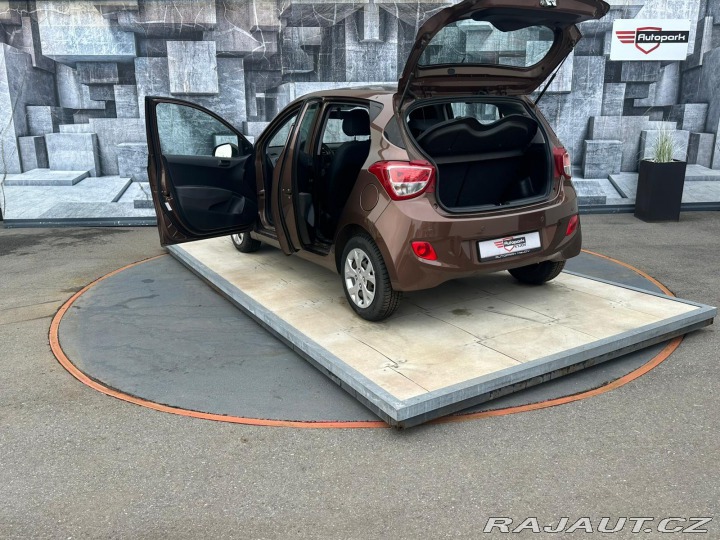 Hyundai i10 1.0i,48KW, 1.MAJITEL 2015