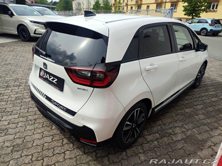 Honda Jazz SPORT + 1.5eHEV 122k AKCE 2026