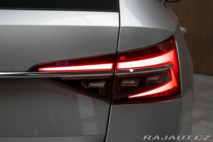 Škoda Superb 2.0 TDI STYLE+*4x4* REZER 2022