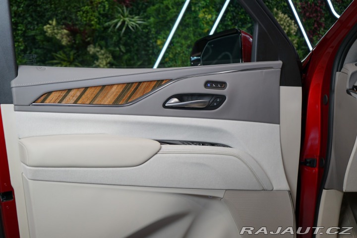 Cadillac Escalade ESV*NIGHT-V*AKG*HUD*PANO* 2026