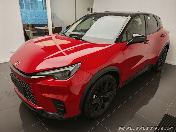 Lexus Ostatní modely LBX Vibrant Edition 2026