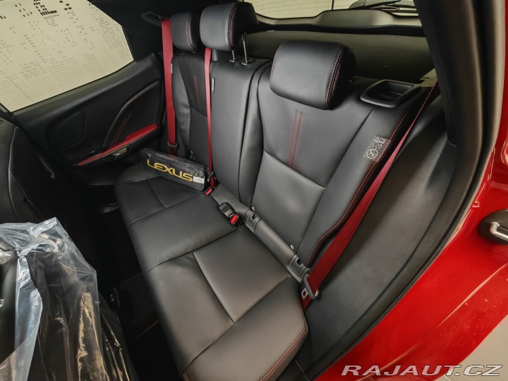 Lexus Ostatní modely LBX Vibrant Edition 2026