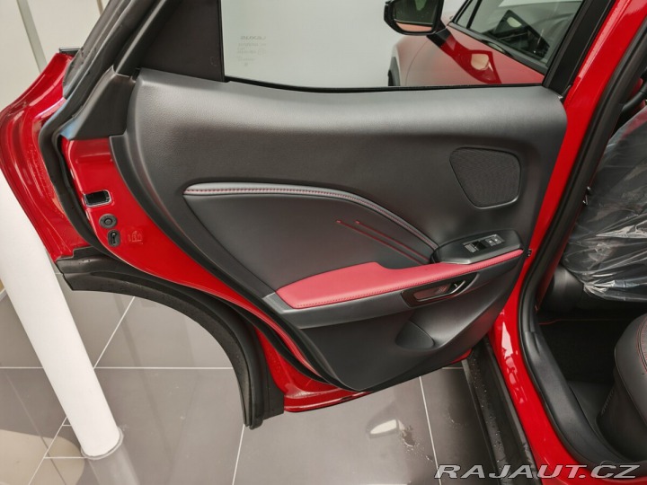 Lexus Ostatní modely LBX Vibrant Edition 2026