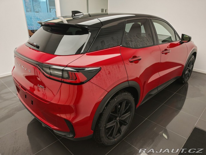 Lexus Ostatní modely LBX Vibrant Edition 2026
