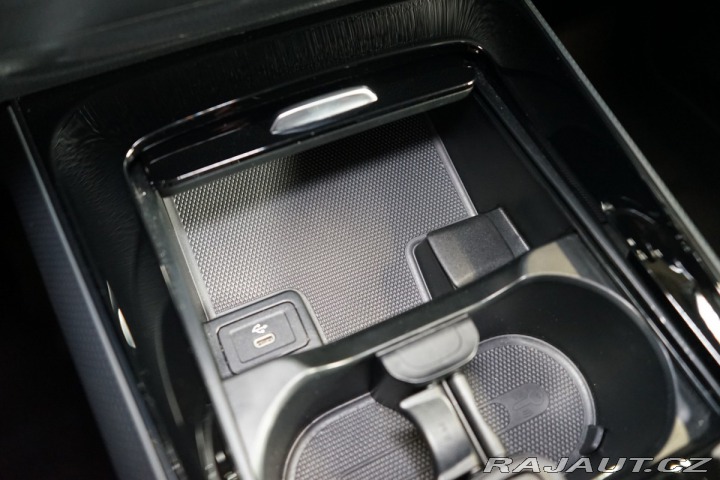 Mercedes-Benz GLA 200d*PROGRESSIVE*LED*CARP 2023