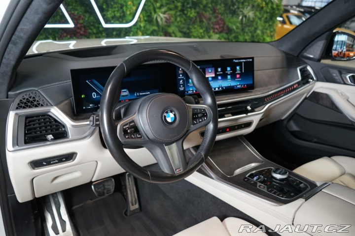 BMW X7 40D*XDRIVE*SKY-L*360*TAŽN 2023