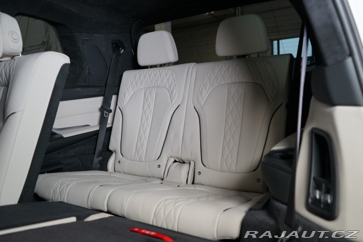 BMW X7 40D*XDRIVE*SKY-L*360*TAŽN 2023
