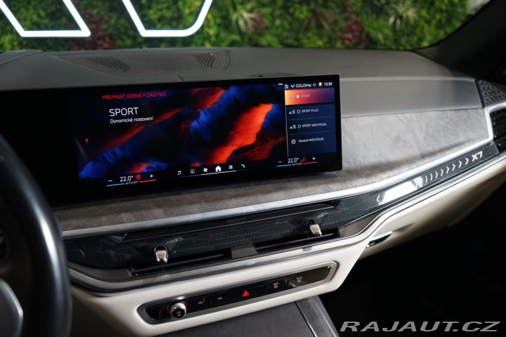 BMW X7 40D*XDRIVE*SKY-L*360*TAŽN 2023