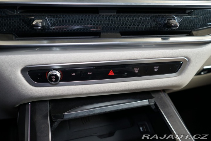 BMW X7 40D*XDRIVE*SKY-L*360*TAŽN 2023