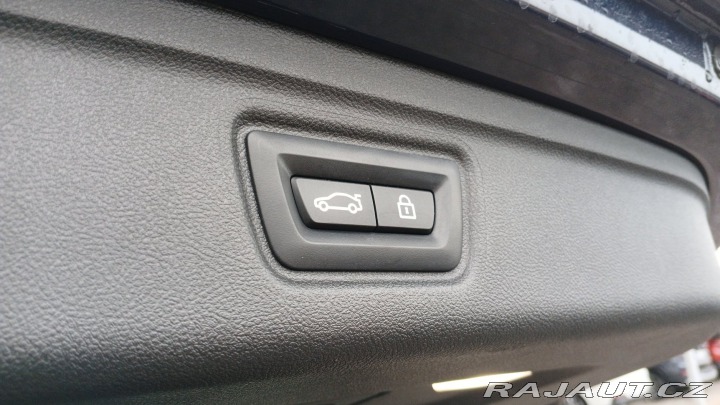 BMW 3 330d xDrive 2023