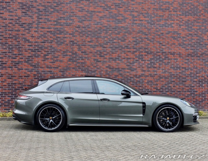 Porsche Ostatní modely Panamera Sport Turismo 2-9 V6 4 E-Hybrid 340KW 2023
