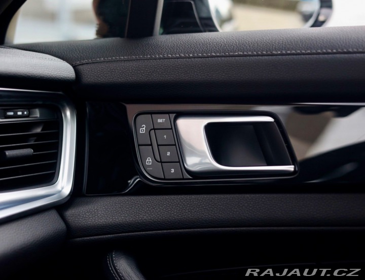 Porsche Ostatní modely Panamera Sport Turismo 2-9 V6 4 E-Hybrid 340KW 2023