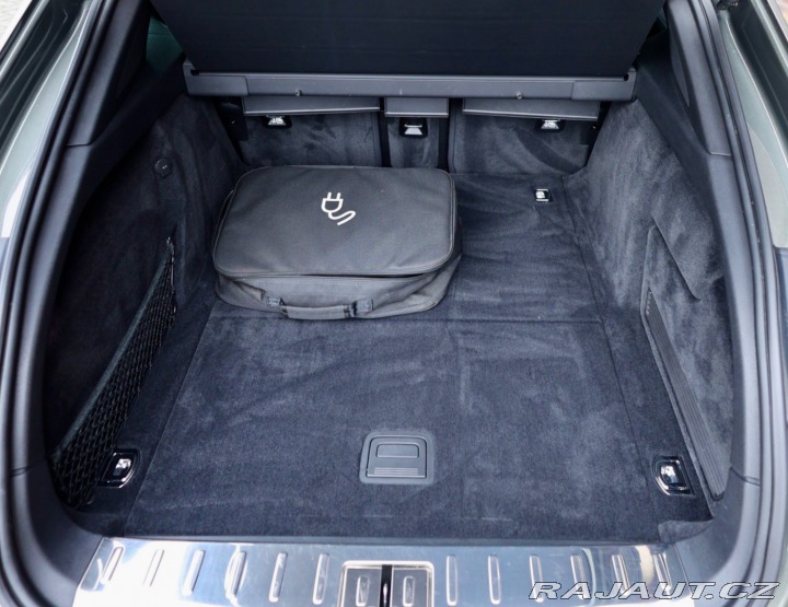 Porsche Ostatní modely Panamera Sport Turismo 2-9 V6 4 E-Hybrid 340KW 2023