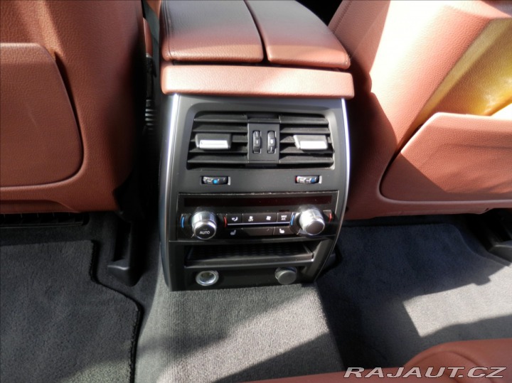 BMW 5 3,0 D 190kW GT GRAN TURIS 2015