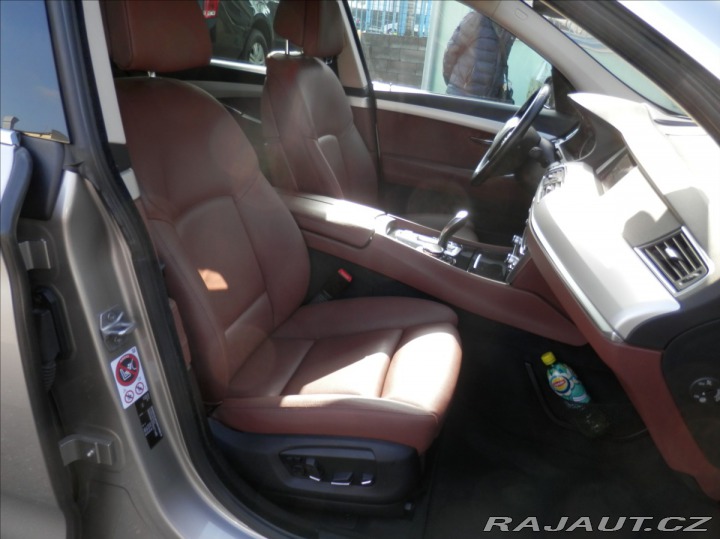 BMW 5 3,0 D 190kW GT GRAN TURIS 2015