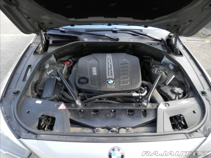 BMW 5 3,0 D 190kW GT GRAN TURIS 2015