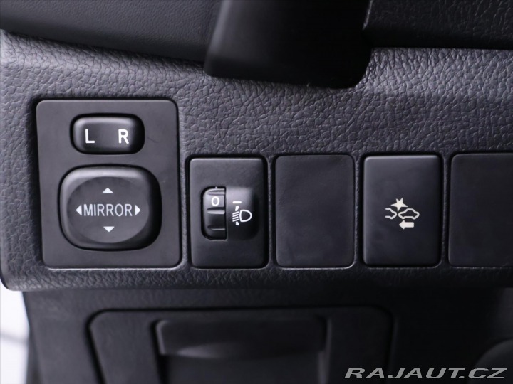 Toyota Corolla 1,6 VVT-i 97kW 1.Maj CZ S 2016